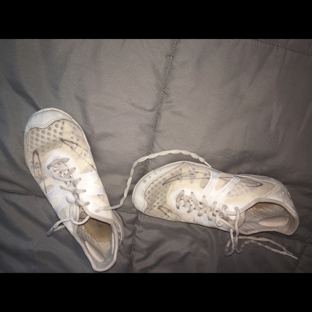 Nfinity Vengeance Cheer Shoes